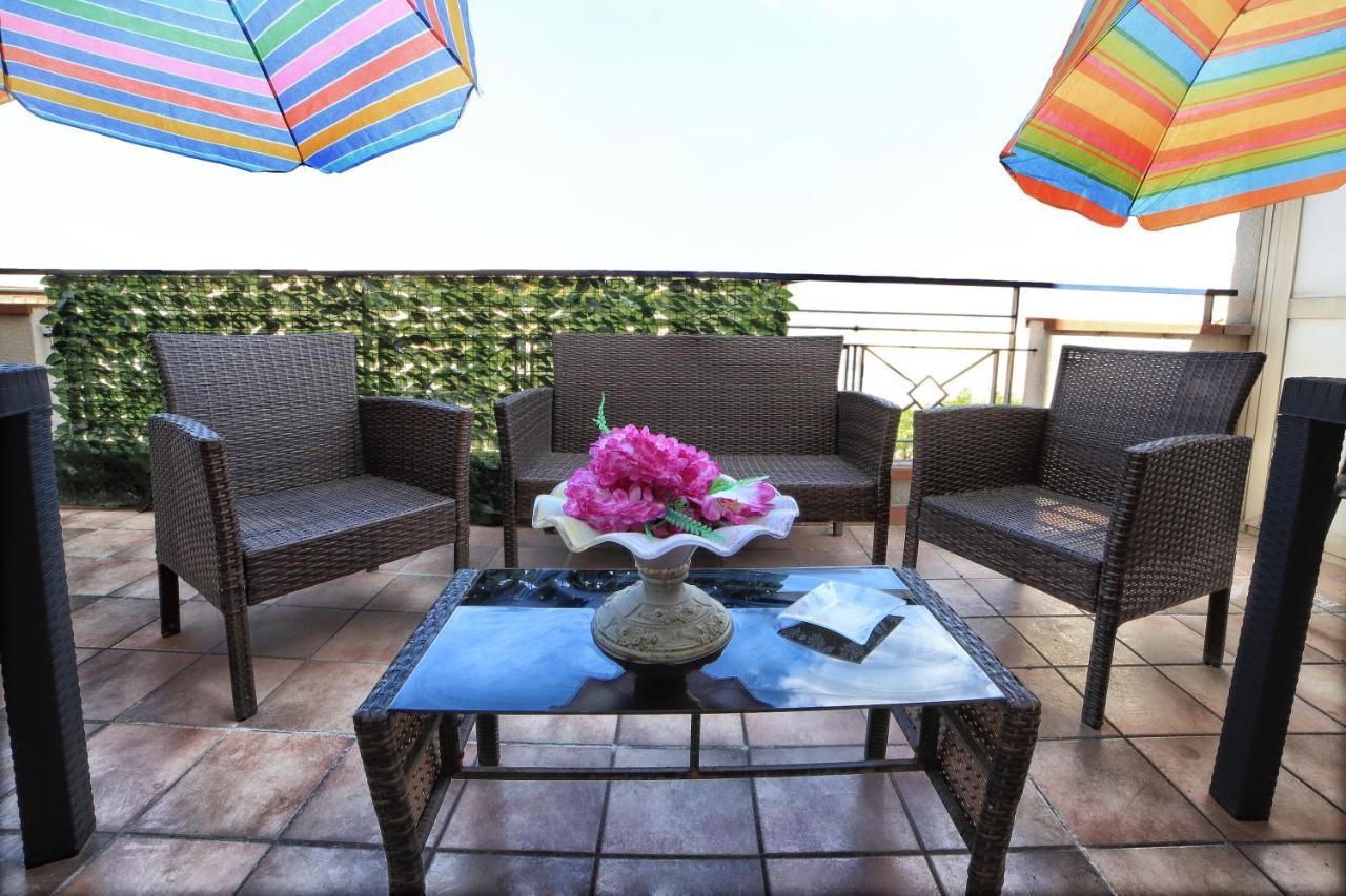 B&B Princess Room Capo d'Orlando Bagian luar foto
