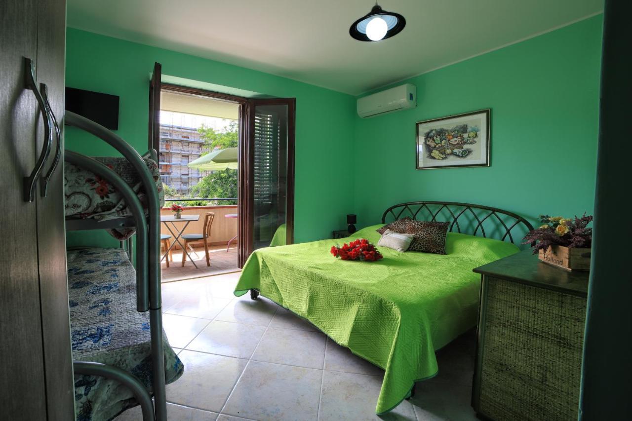 B&B Princess Room Capo d'Orlando Bagian luar foto